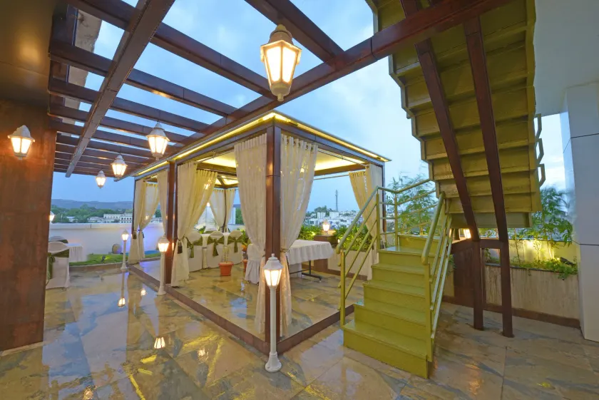 Hotel JP International - Image 1
