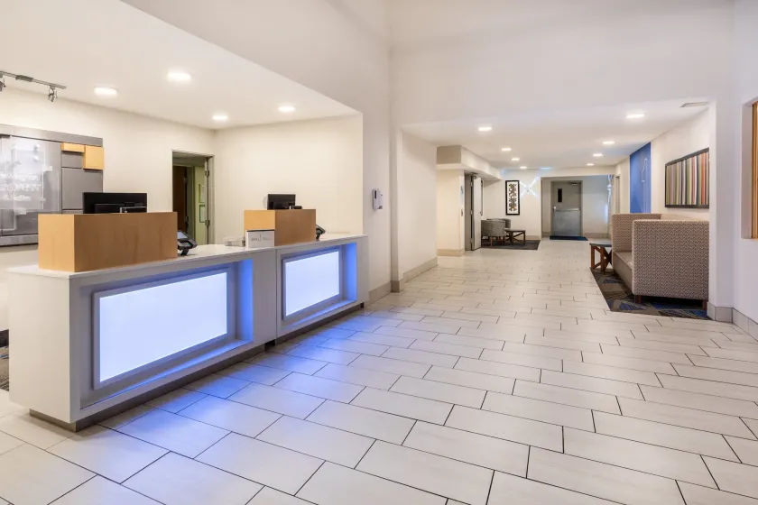 Holiday Inn Express & Suites Tucson North - Marana, by IHG - Reception