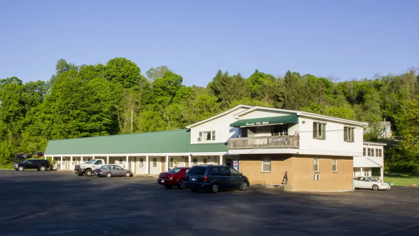 Countryside Motel - Image 1