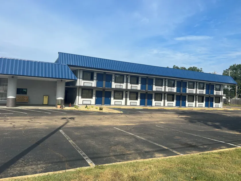 American Inn  - Pontotoc - Image 1