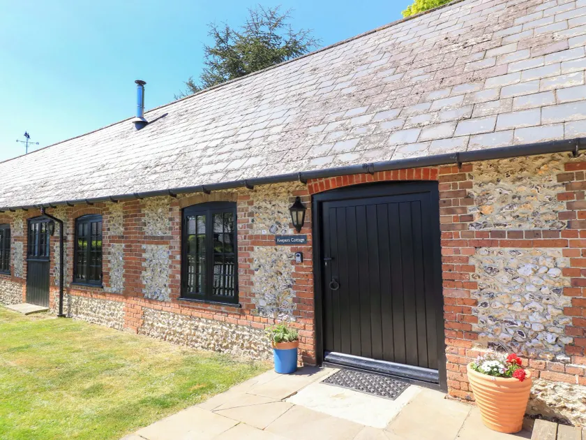 Keepers Cottage - Image 1