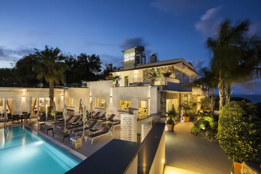 Grifo Hotel Charme & SPA - Image 1