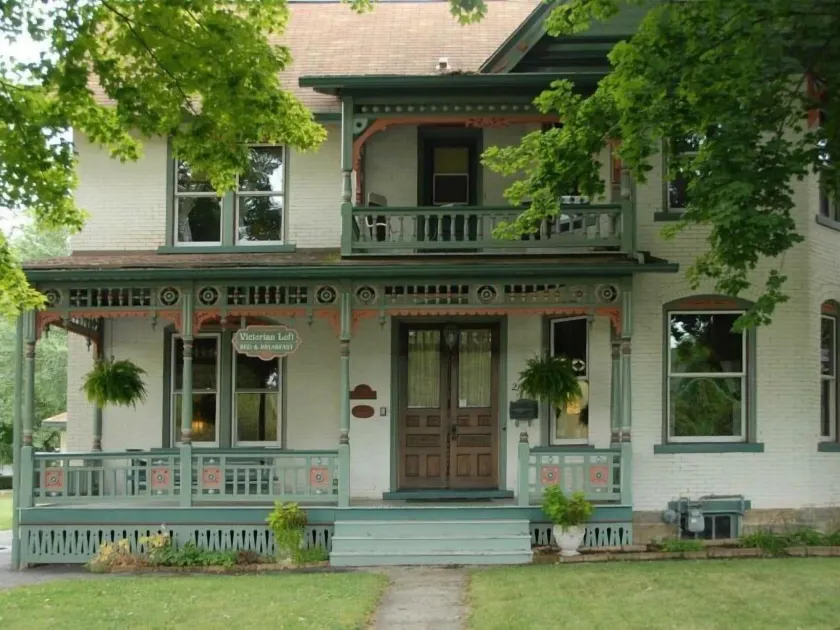 Victorian Loft Bed and Breakfast - Image 1