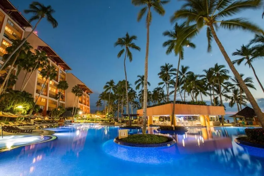 Club Regina Puerto Vallarta - Image 1