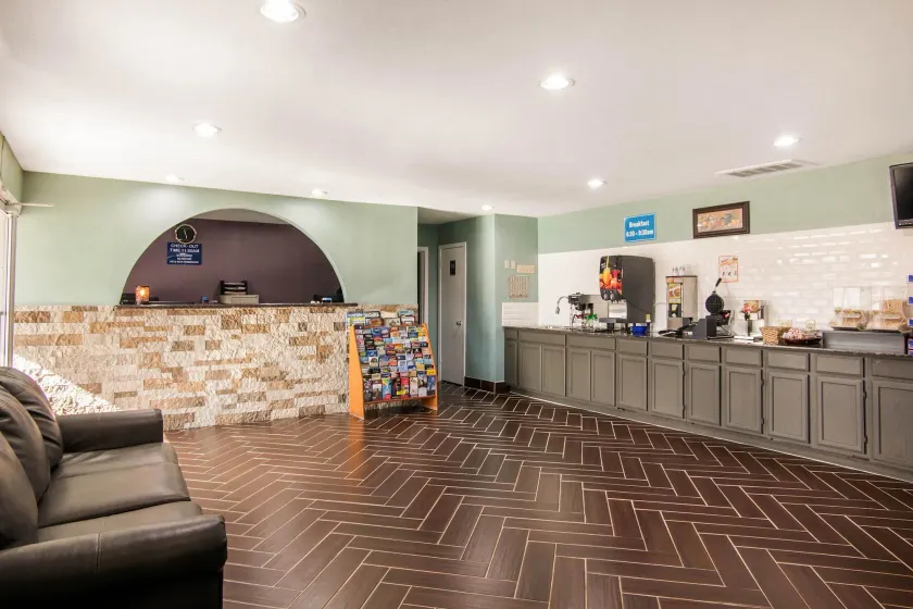 Rodeway Inn Pauls Valley - Lobby