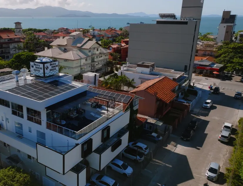 Bossa Jurerê Hotel - Image 1