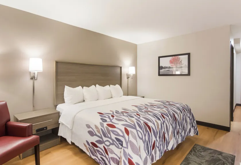 Red Roof Inn Chester - Image 1