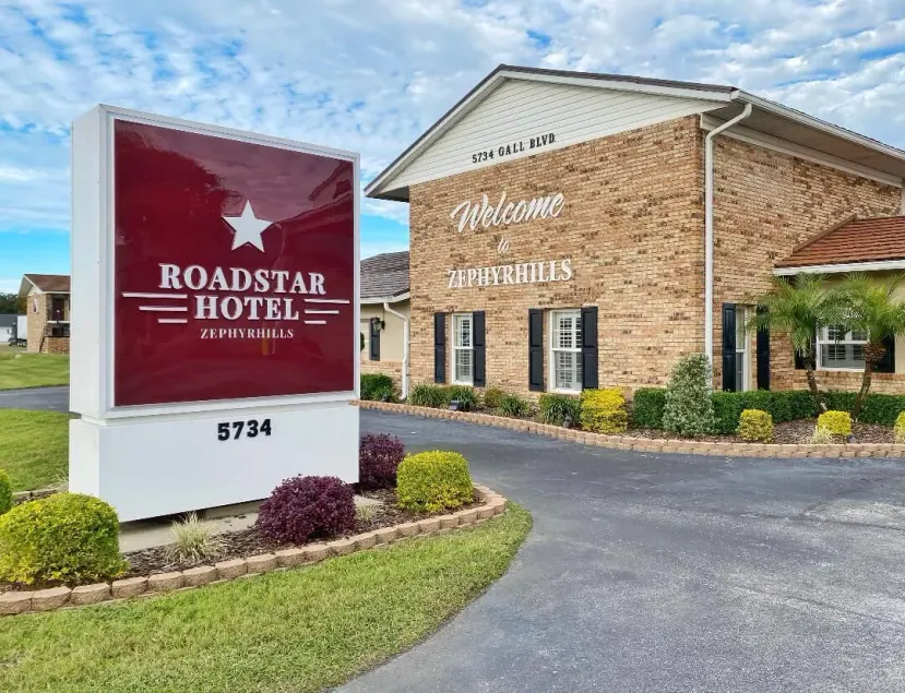 Roadstar Hotel Zephyrhills - Image 1