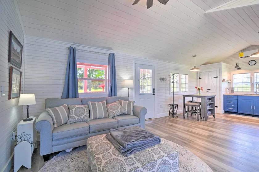 Landscape Views: Sweetwater Country Cottage! - Image 1