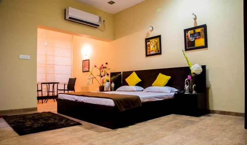 Casa Paradise Resort - Image 1