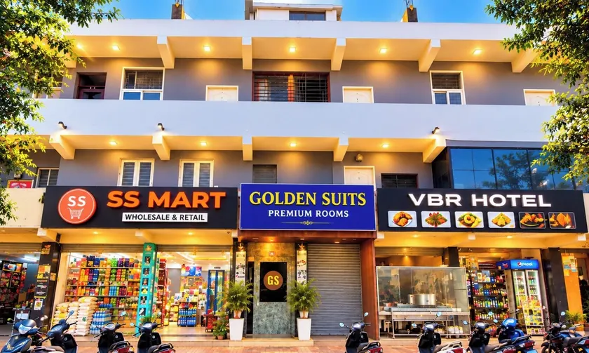 Hotel Golden Suites - Image 1