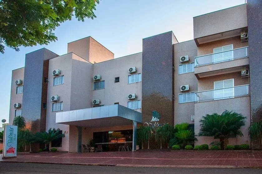 Hotel Valencia - Image 1