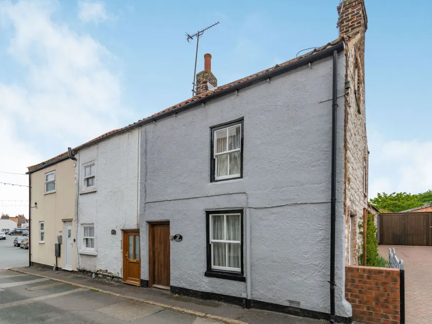 Duck Cottage - Image 1