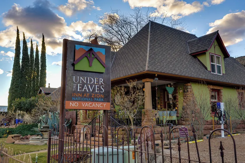 Under the Eaves Inn at Zion National Park - Image 1