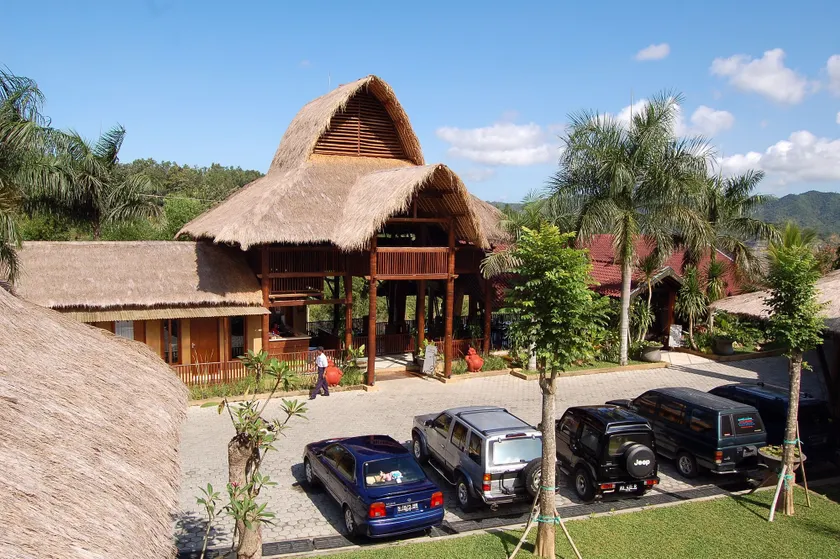 Swaloh Resort & Spa - Image 1