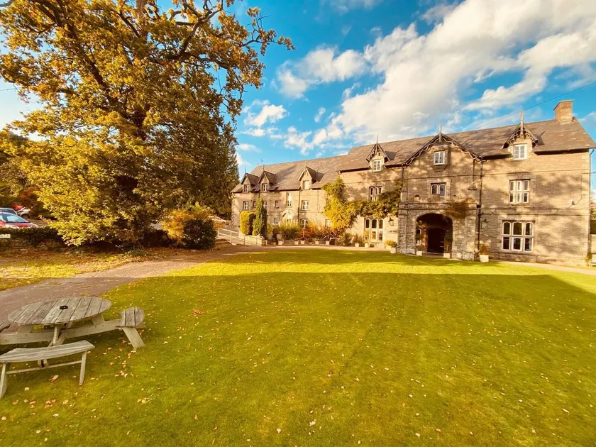 The Old Rectory Country Hotel - Image 1