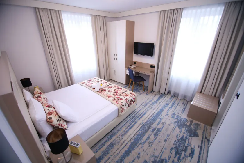 Old Town Hotel - Image 1