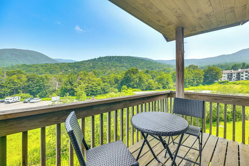 Walk to Bolton Valley Resort: Condo w/ Mtn Views! - Image 1
