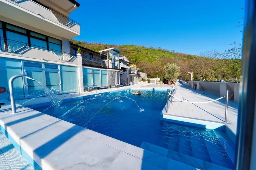 Vea Resort Hotel - Image 1