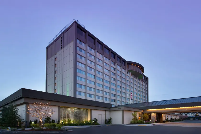 Skybridge Seattle Airport Hotel - Image 1