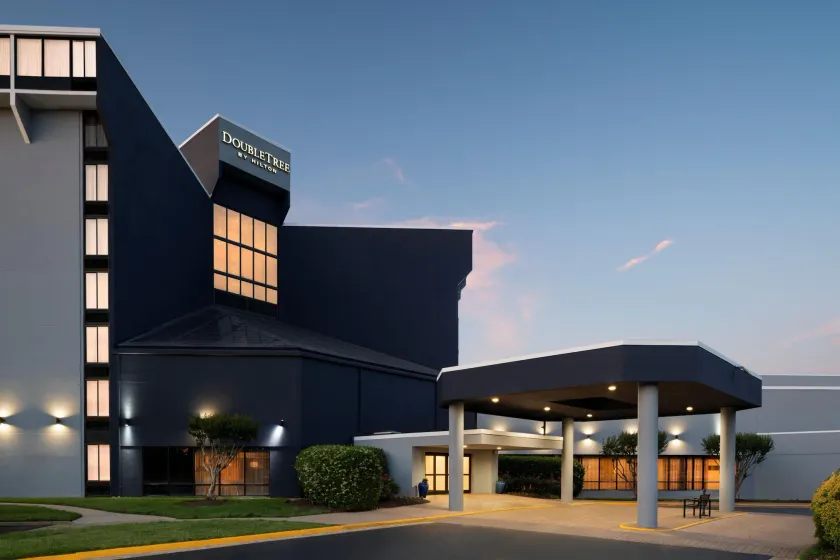DoubleTree by Hilton Richmond - Midlothian - Image 1
