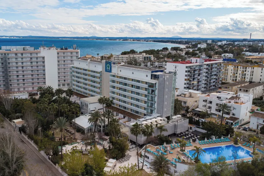 Bahía de Alcudia Hotel & Spa - Image 1