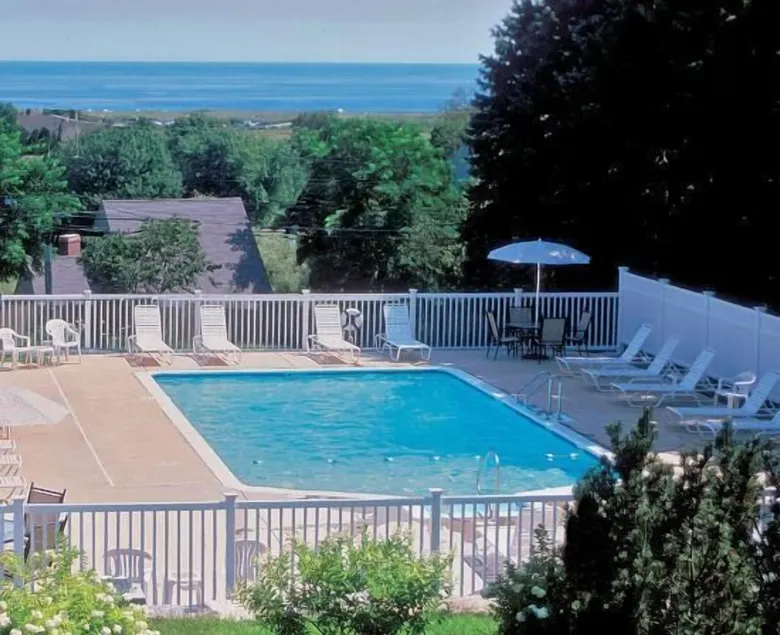 Sea Lion Motel - Image 1