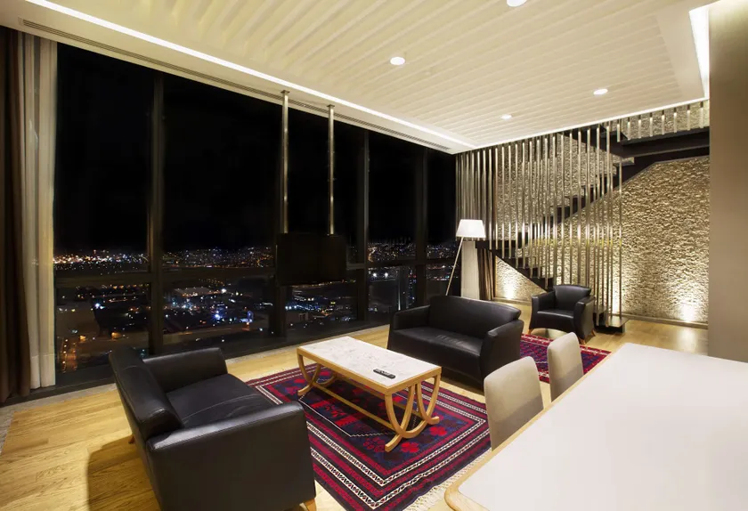DoubleTree by Hilton Istanbul Avcilar - Image 1