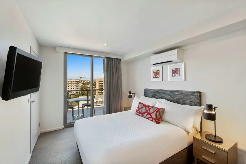 Adina Serviced Apartments Canberra Dickson - Image 1