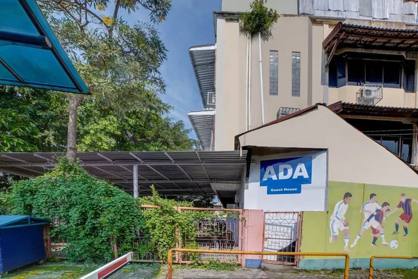 Ada Guest House near RS Methodist Medan RedPartner - Image 1