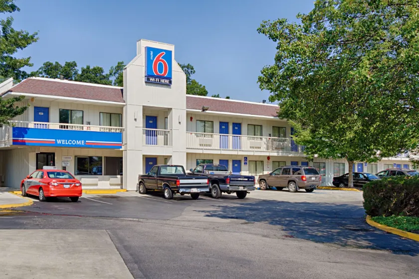 Motel 6-Laurel, DC - Washington Northeast - Image 1