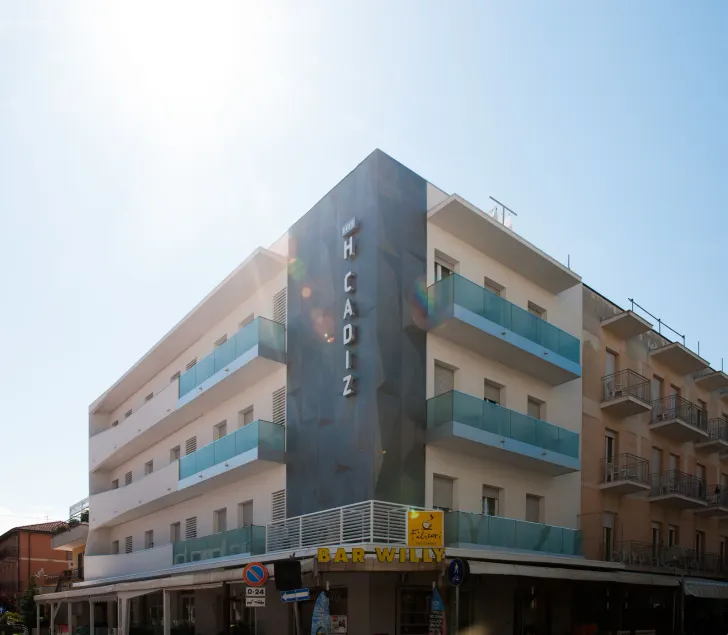 Hotel Cadiz - Image 1