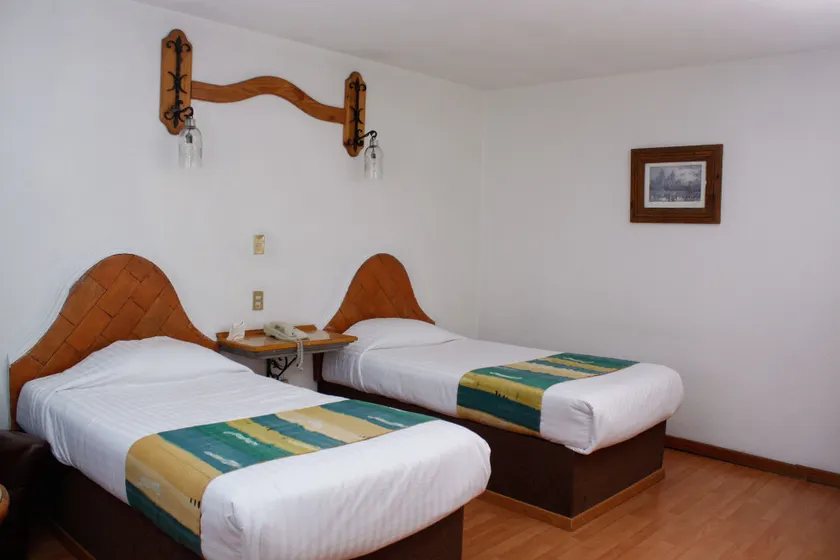 Hotel La Posada - Image 1