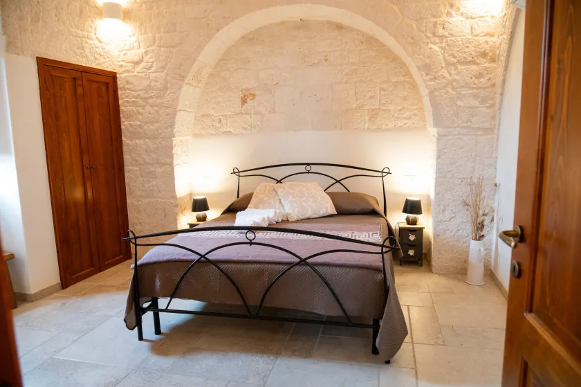 Pietra Rosa  - Image 1