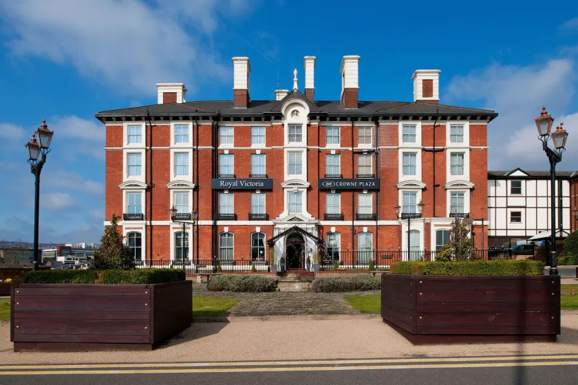 Crowne Plaza Royal Victoria - Sheffield by IHG - Image 1