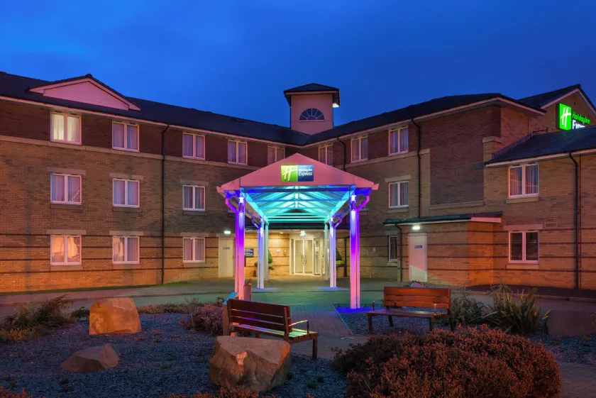 Holiday Inn Express Stirling by IHG - Image 1