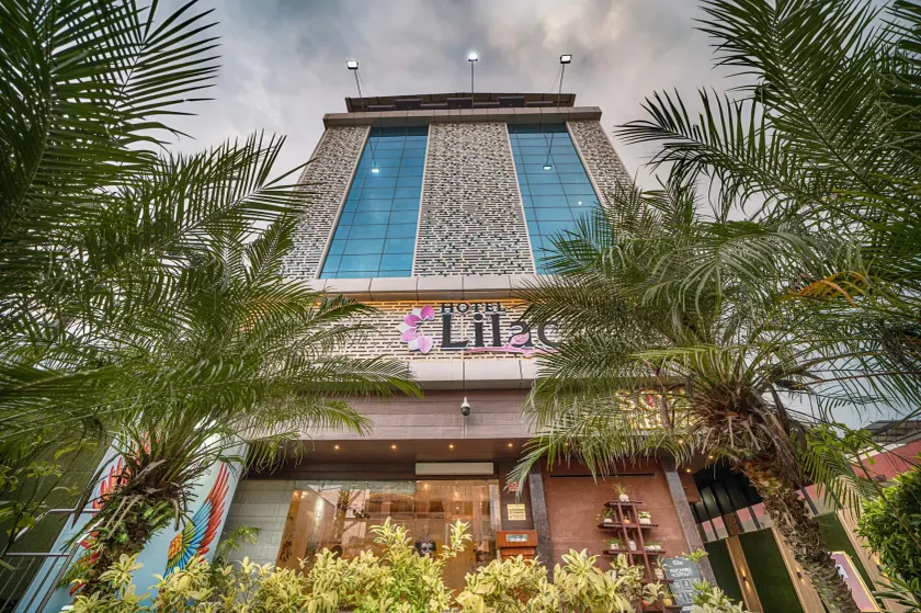 Hotel Lilac - Image 1