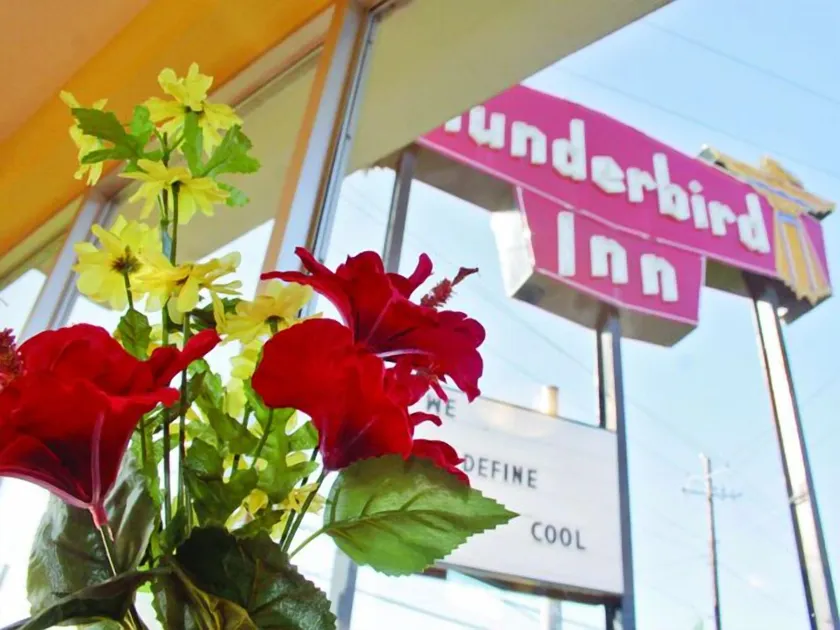 The Thunderbird Inn - Image 1