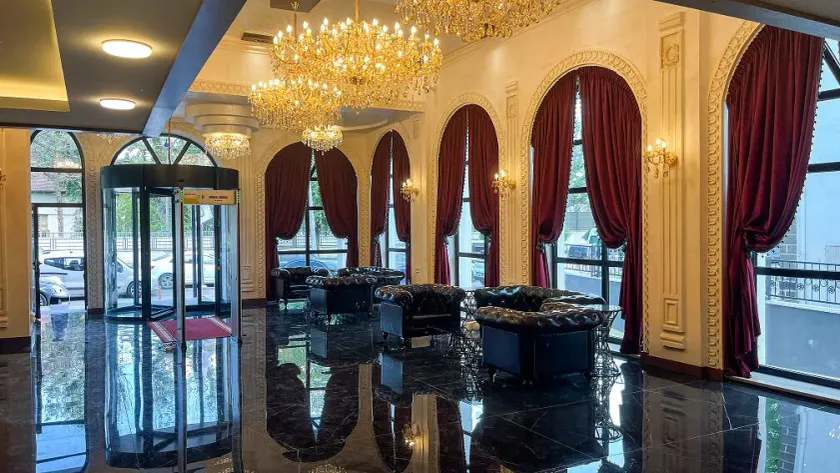 Turistik Palas Otel - Image 1