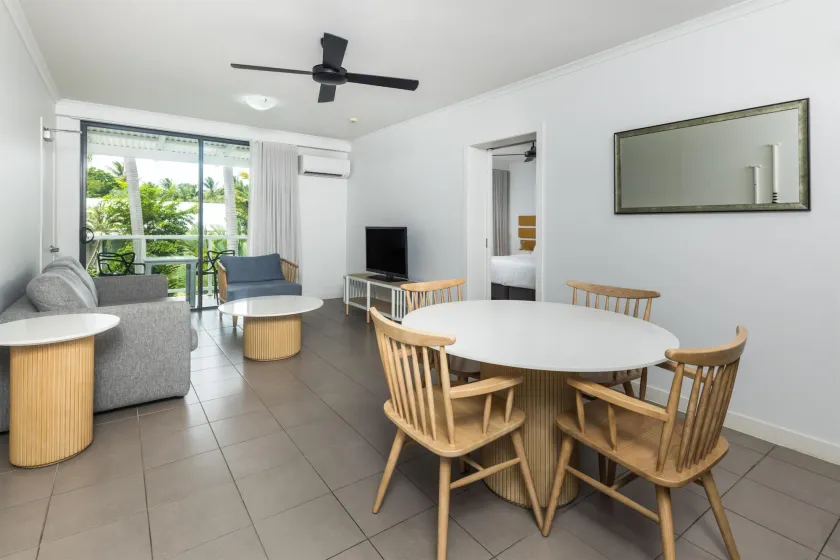 Oaks Port Douglas Resort - Image 1