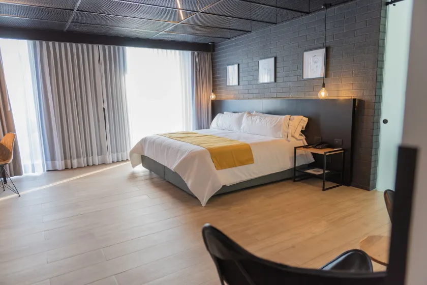 FULTON Business Luxury HOTEL - Image 1