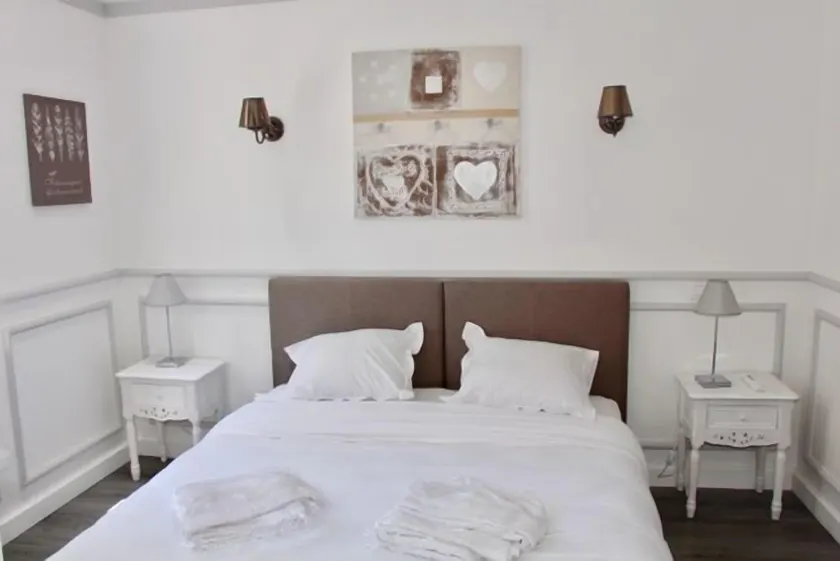 Cannes Luxury Residence Rentals - Image 1