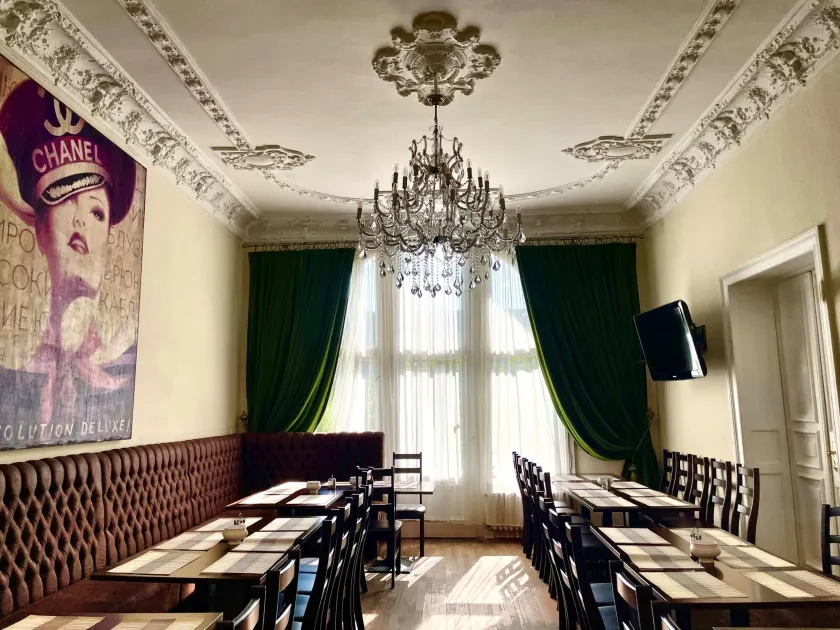 Upper Room Hotel Kurfürstendamm - Image 1