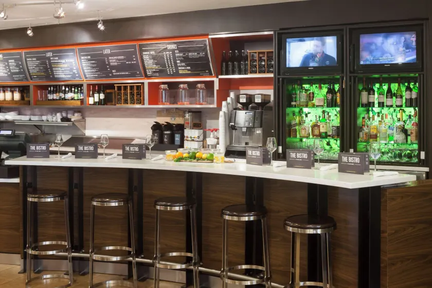 Courtyard by Marriott Jackson Ridgeland - Image 1