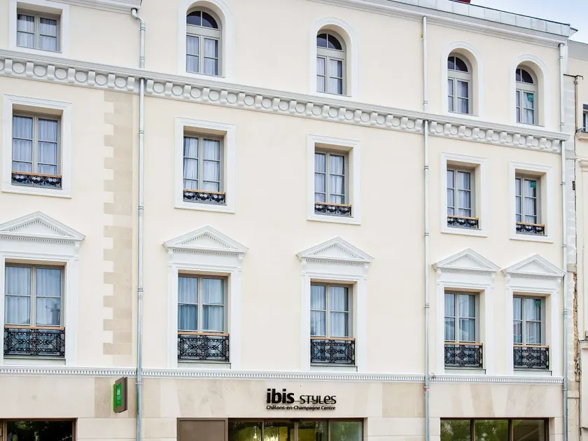 ibis Styles Chalons en Champagne Centre - Image 1