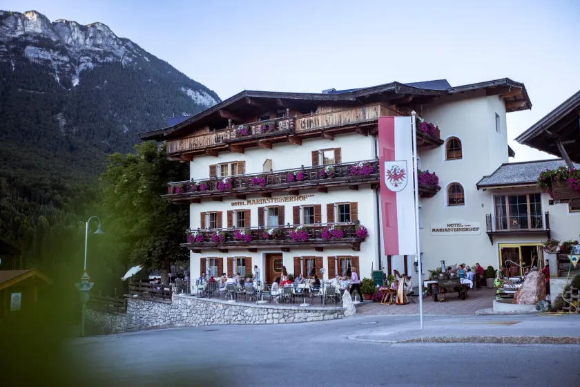 Hotel & Chalets Mariasteinerhof - Image 1