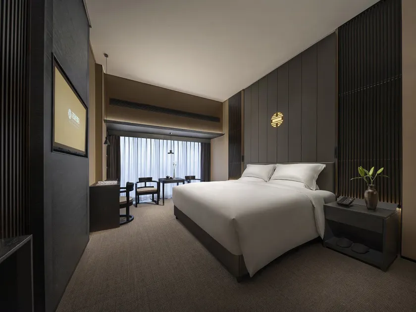 Perfect Hotel - Image 1