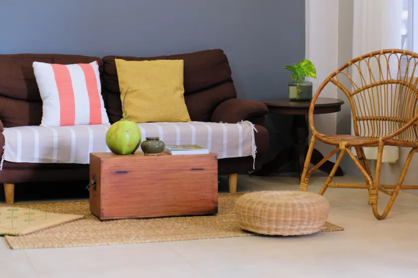 2 Bedroom Apartment Near The Beach - Image 1