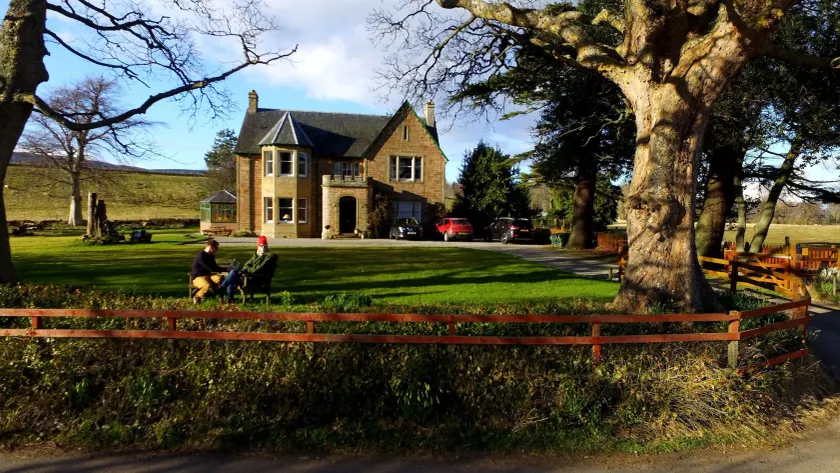 Kiltearn Guest House - Image 1
