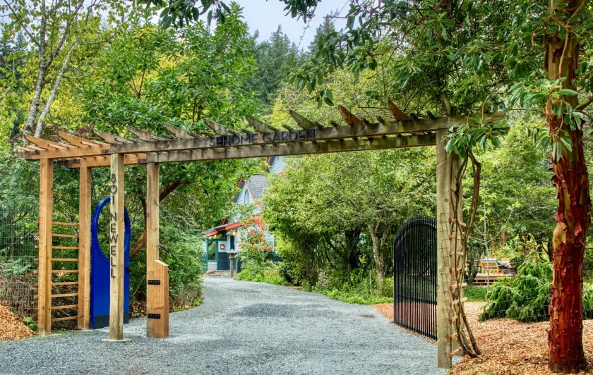 Sehome Garden Inn - Image 1